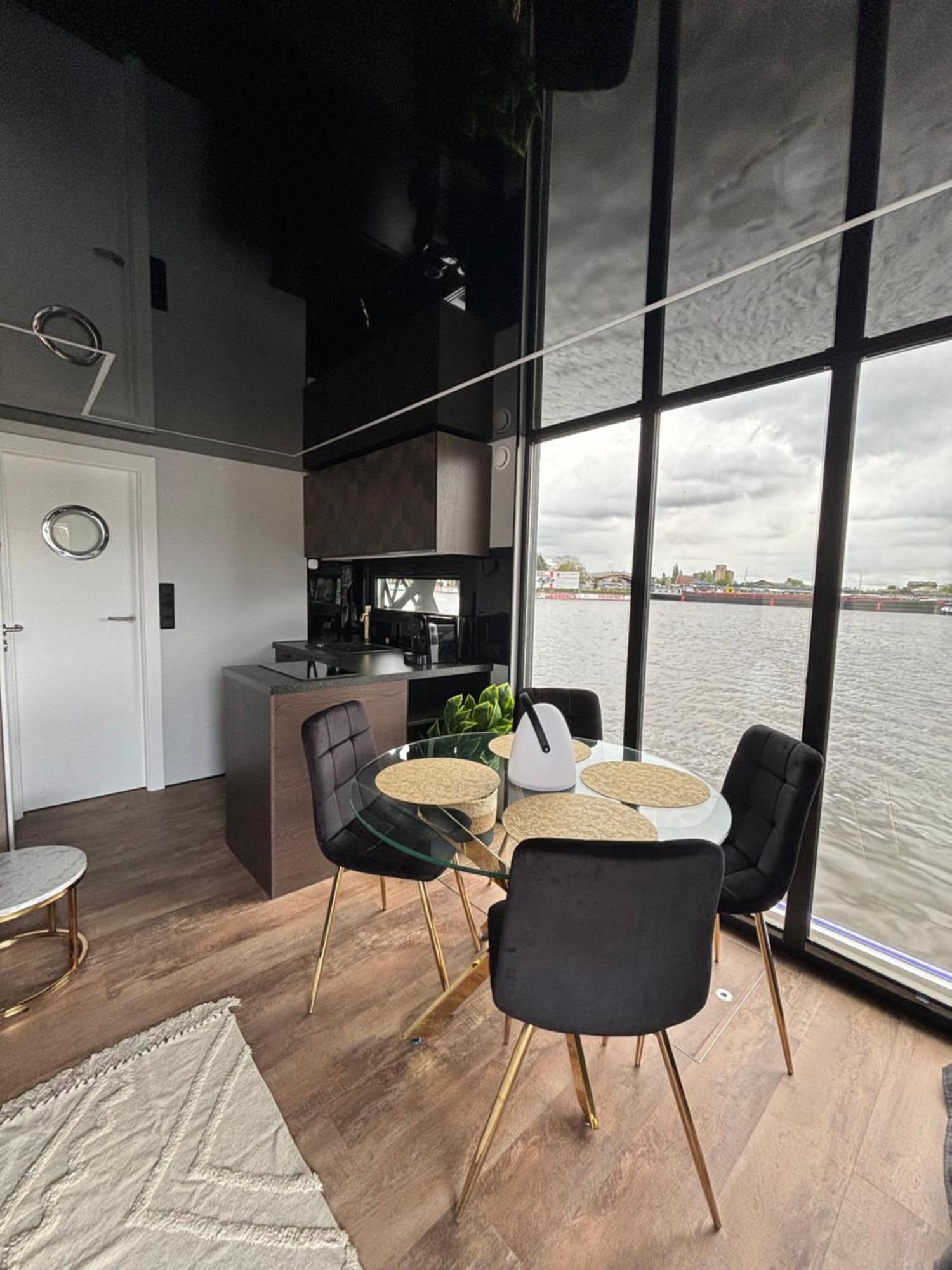 Houseboat Energyapart Stettin Exterior foto