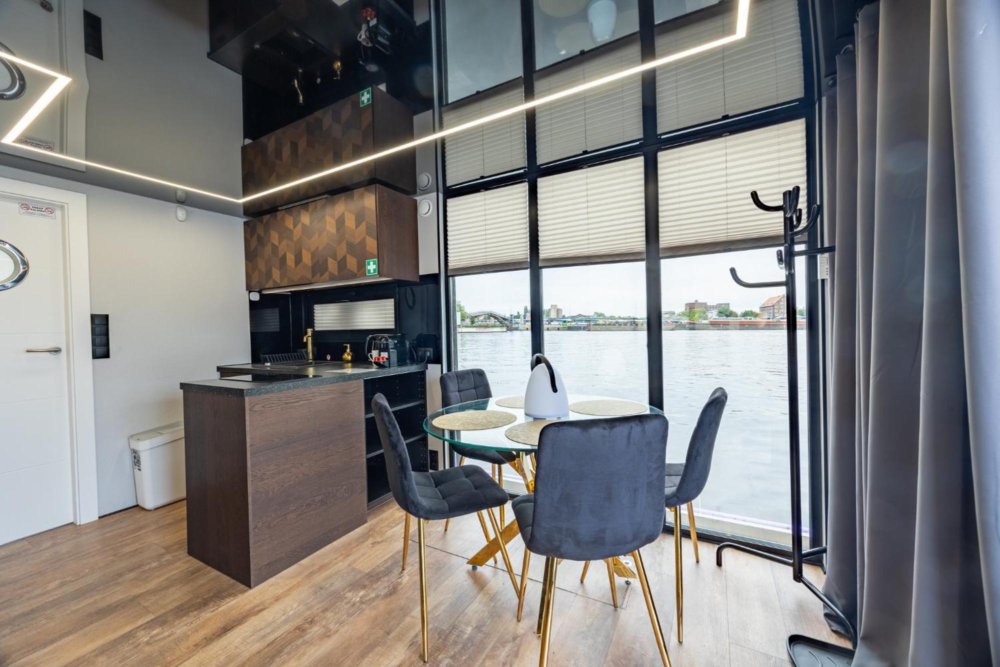 Houseboat Energyapart Stettin Exterior foto